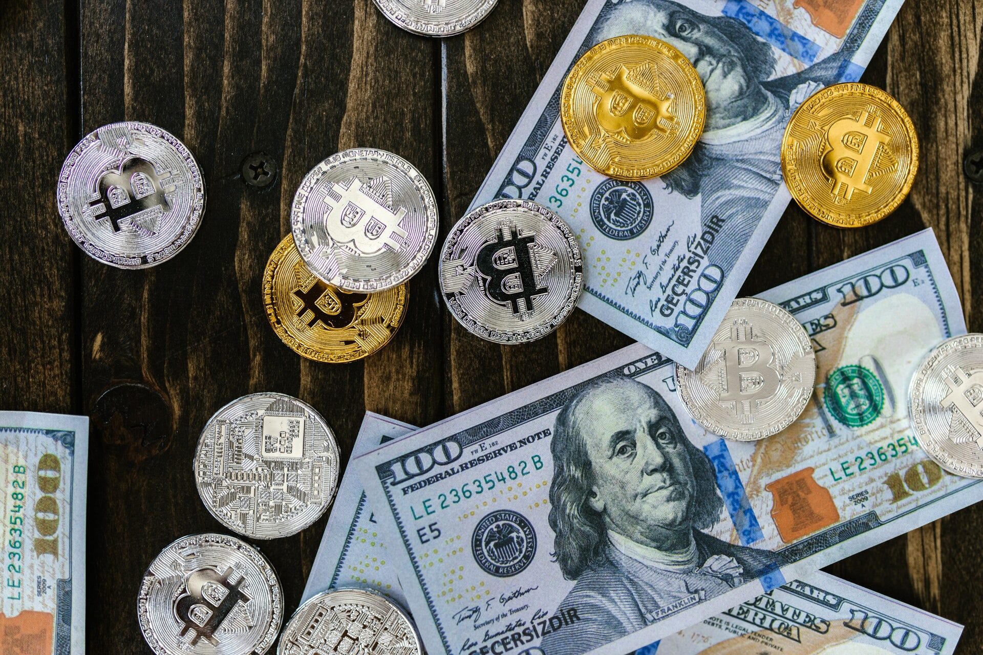 6 Rekomendasi Tempat Trading Bitcoin Terpercaya